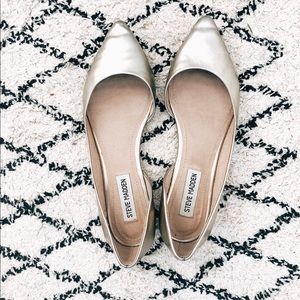 Steve Madden d’Orsay gold Flat